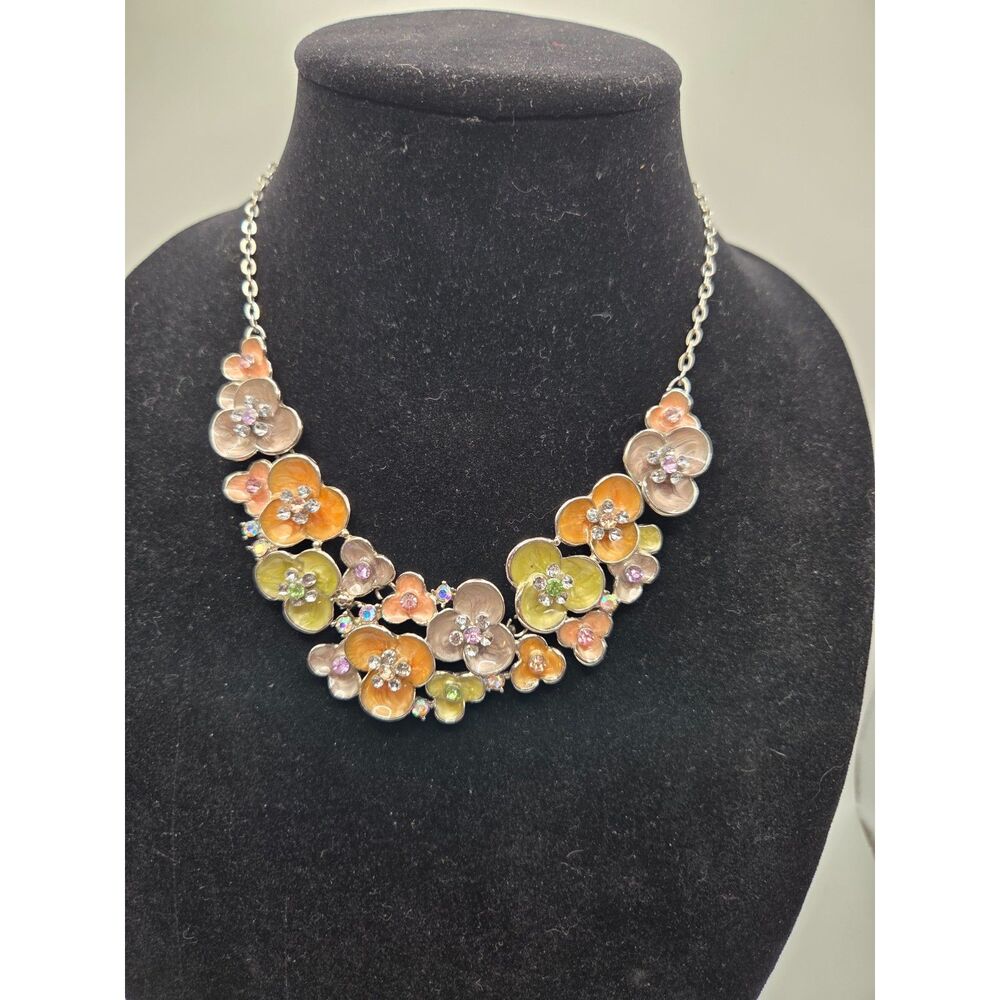 1805. New York and Company Enamel Flower Statement Necklace